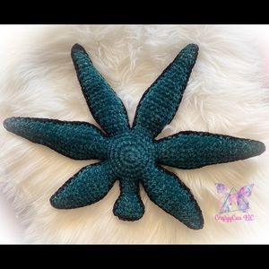 12” Crochet Leaf Throw Pillow